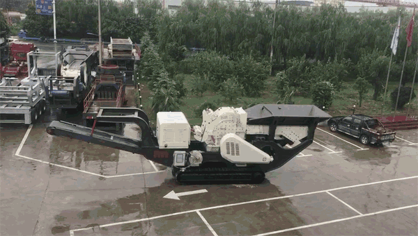 行走式破碎机厂家试车 行走式破碎机厂家试车
