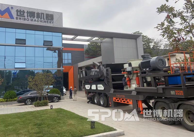 轮胎式圆锥破发货现场 轮胎式圆锥破发货现场